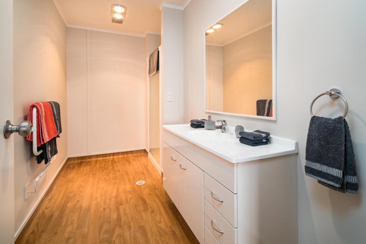 Central Manukau Escape Appartement Auckland Buitenkant foto
